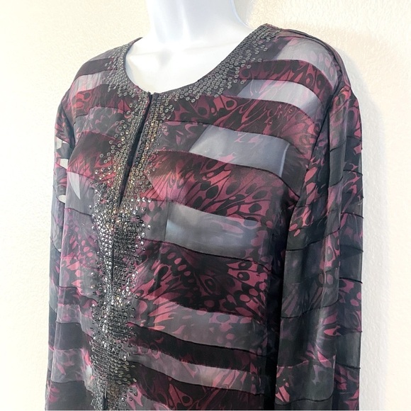 Chico’s Black/Burgundy Stripe Burnout Sequin Trim Blouse Size 16 - Picture 4 of 8